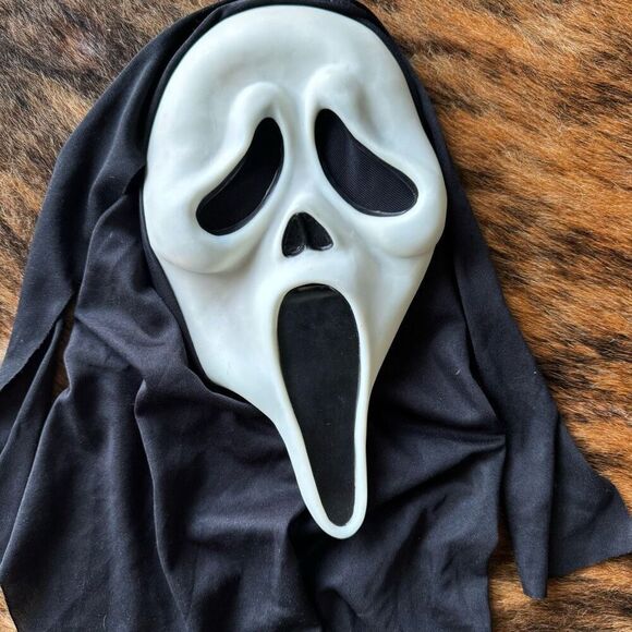Vtg Scream Ghost Face Glow In The Dark Face  Mask Easter Unlimited - Picture 11 of 14